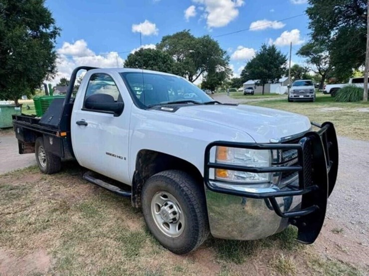 2007-chevrolet-2500hd-image-4