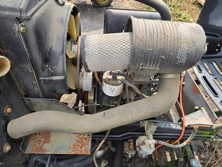 john-deere-3225c-image-13