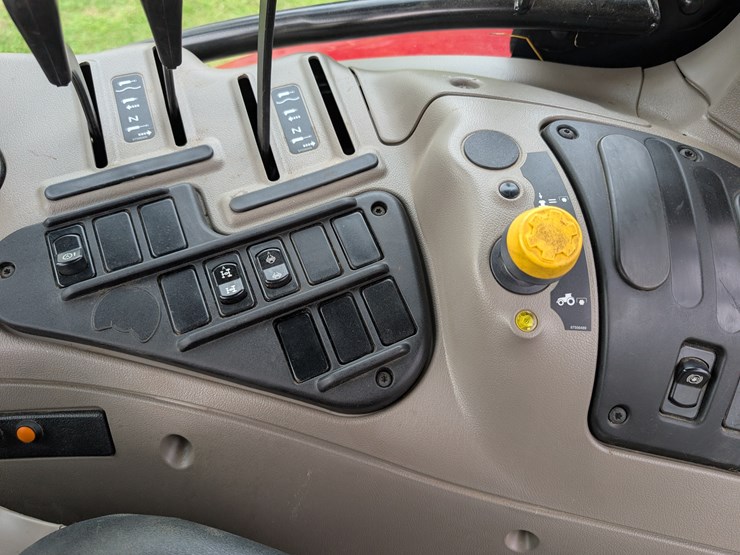 2014-case-ih-maxxum-125-image-84