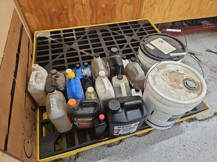 (2)-drum-containment-pallets-image-4