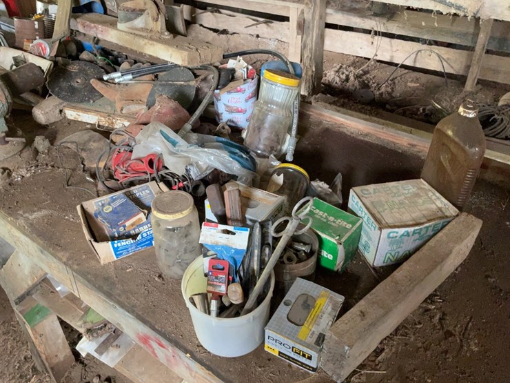 contents-of-work-bench,-miscellaneous-tools.-#276-image-4