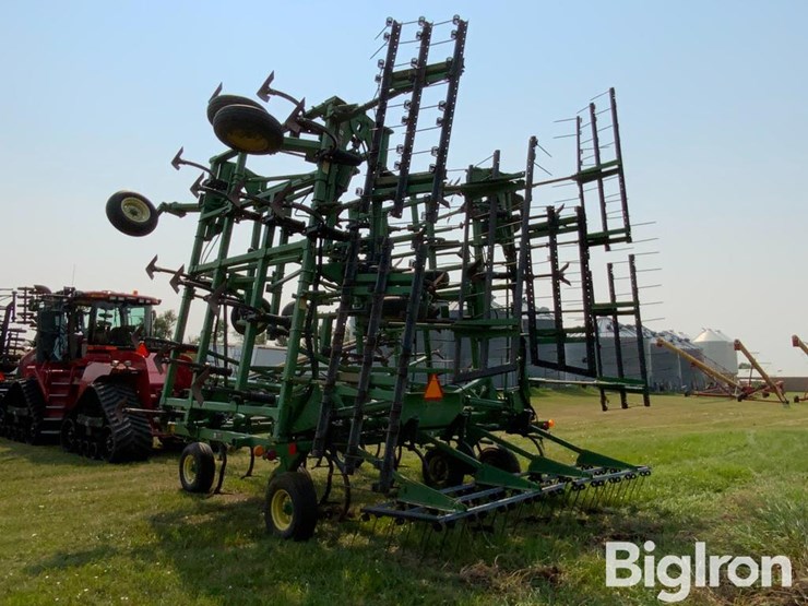 john-deere-1810-image-7