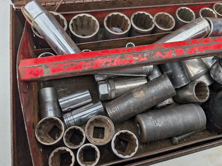 toolbox-with-contents-to-include-misc.-sockets,-extension-and-ratchet.-#219-image-3