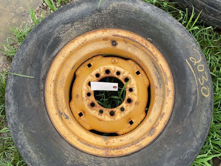 1--9.5l-14l-implement-tire-image-2
