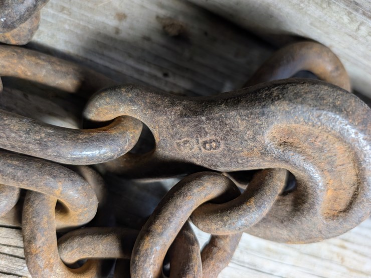 assortment-of-chains.-#246-image-7