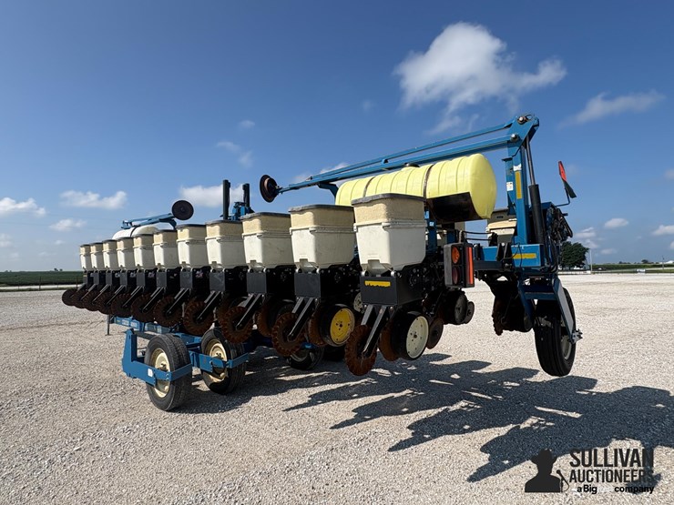 kinze-3600-image-7