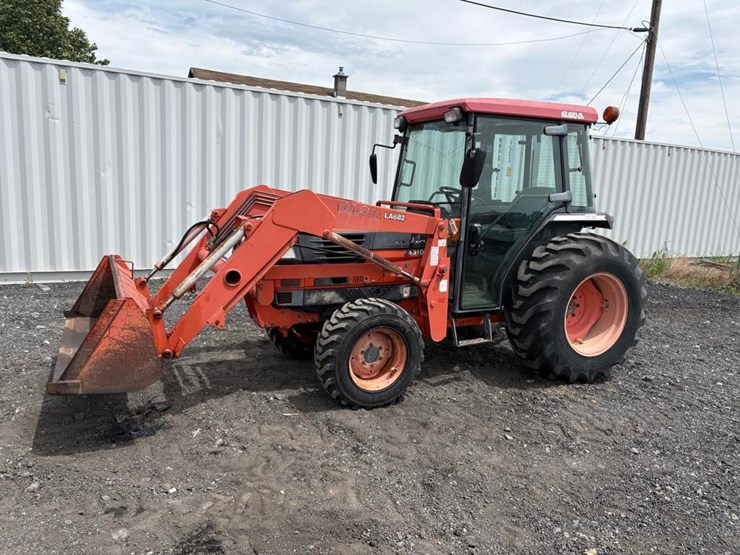 kubota-l4310-image-2