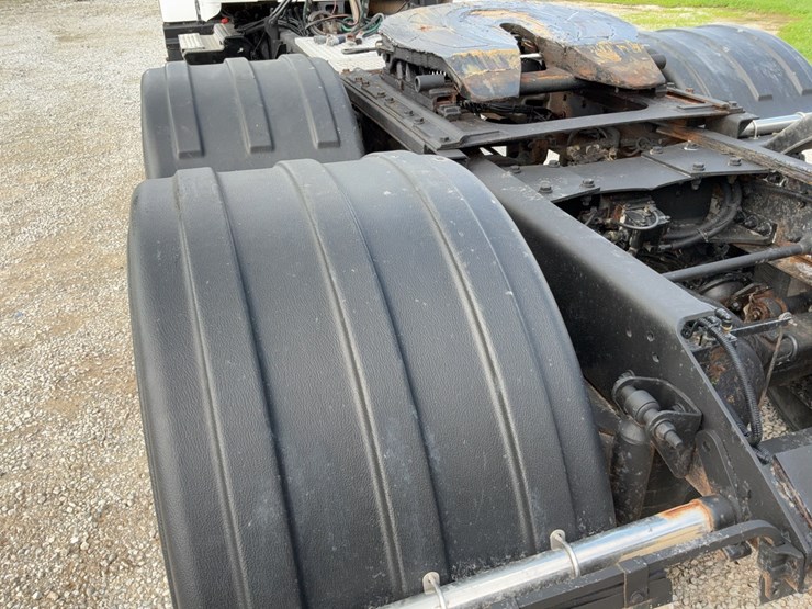 2008-kenworth-t800-image-28