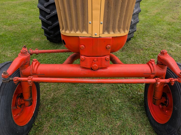 case-730-tractor-image-11