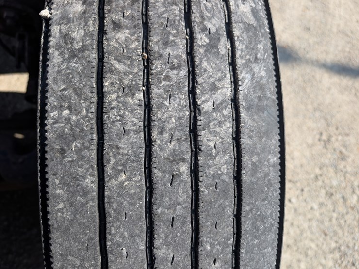 2018-kenworth-t680-image-95