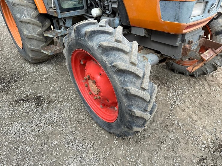 kubota-m6800-image-9