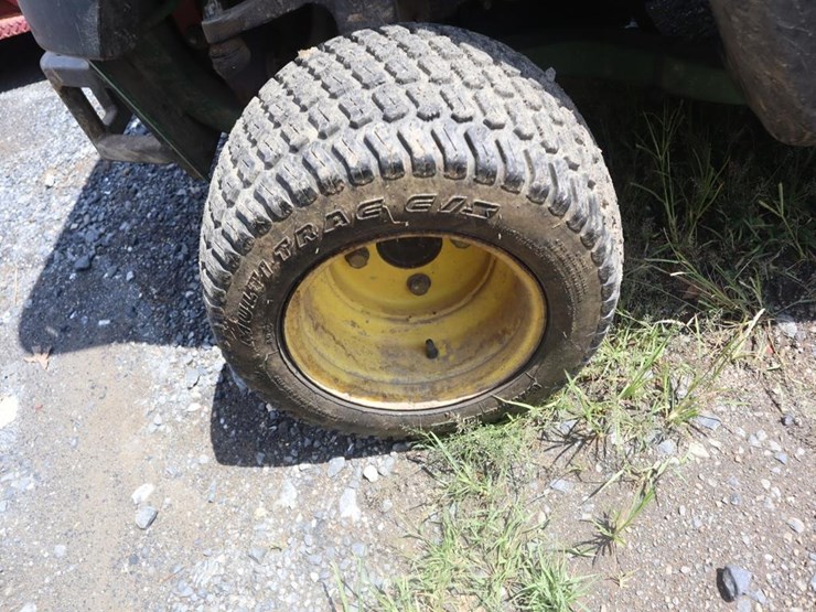 john-deere-1445-image-8