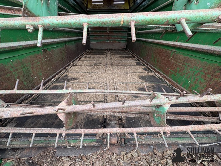 john-deere-716-image-16