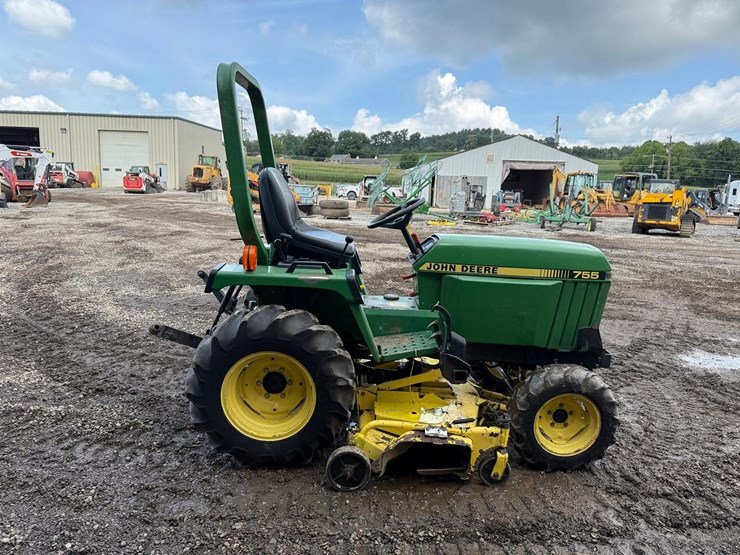 john-deere-755-image-5