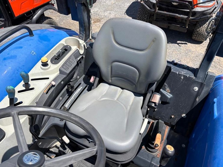 new-holland-workmaster-95-image-15