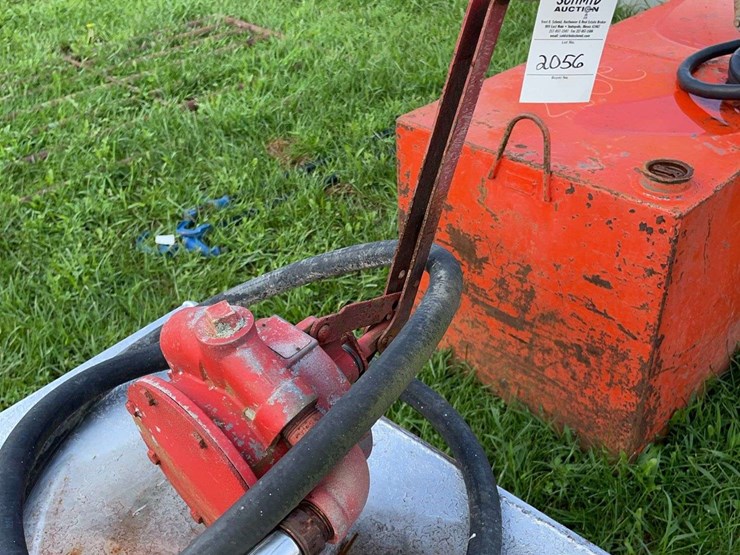 100-gallon-fuel-tank-with-pump-image-5