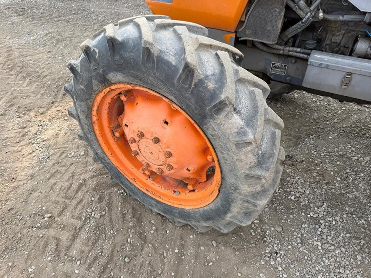 kubota-m6800-image-19