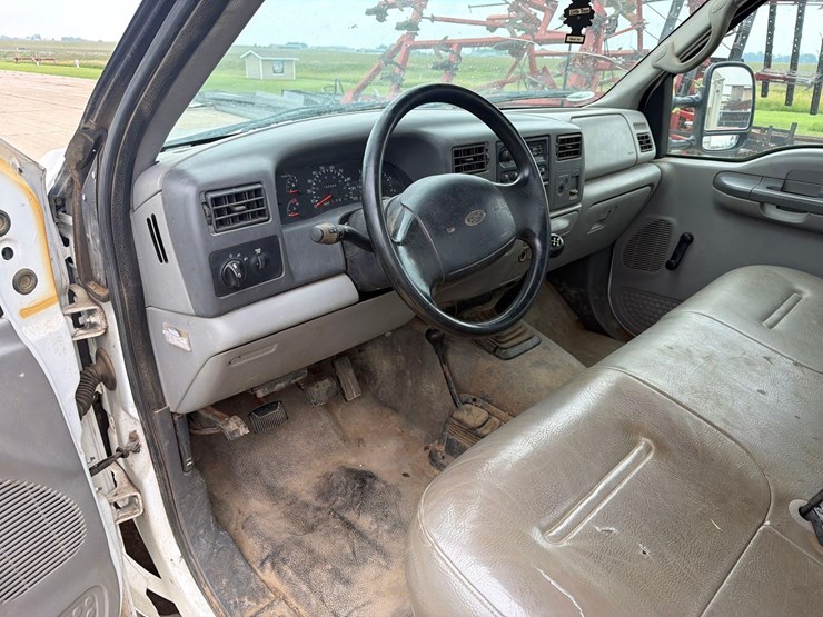 1999-ford-f250-xl-image-31