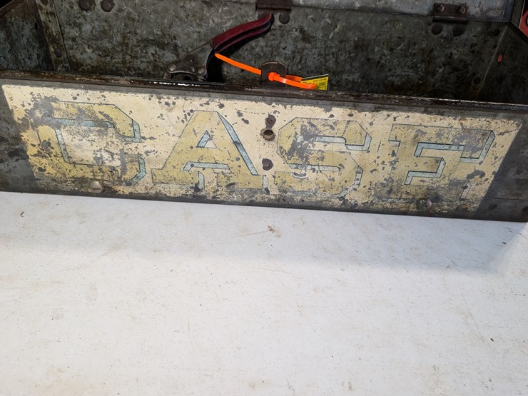 vintage-case-metal-toolbox-with-brackets-&-grease-gun.-#233-image-7