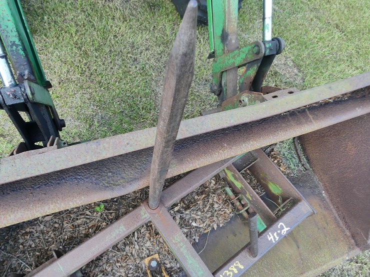 john-deere-700-image-3