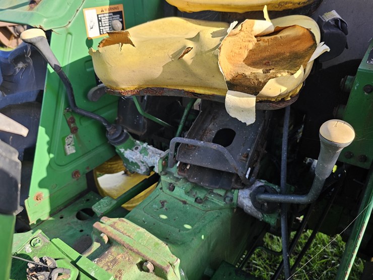john-deere-5075e-image-10
