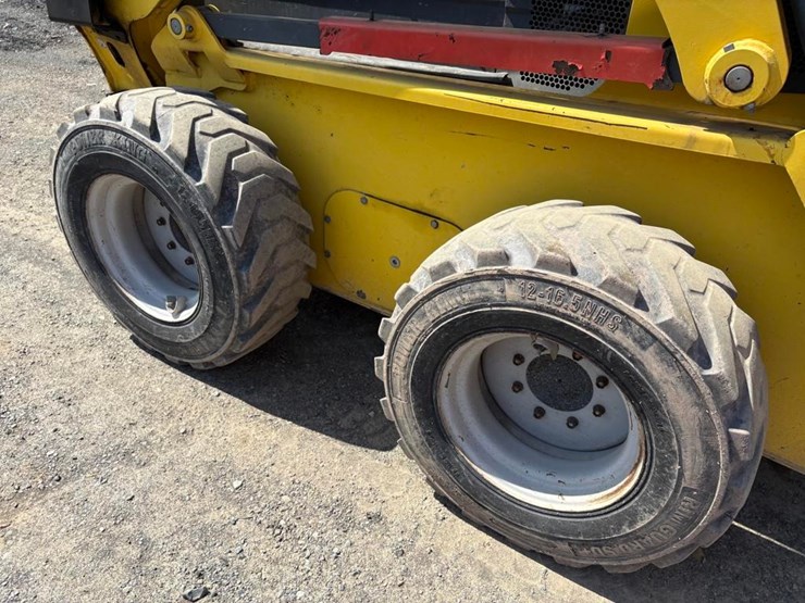 2015-wacker-neuson-sw28-image-18