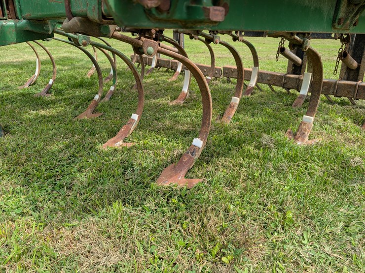 john-deere-1010-image-14