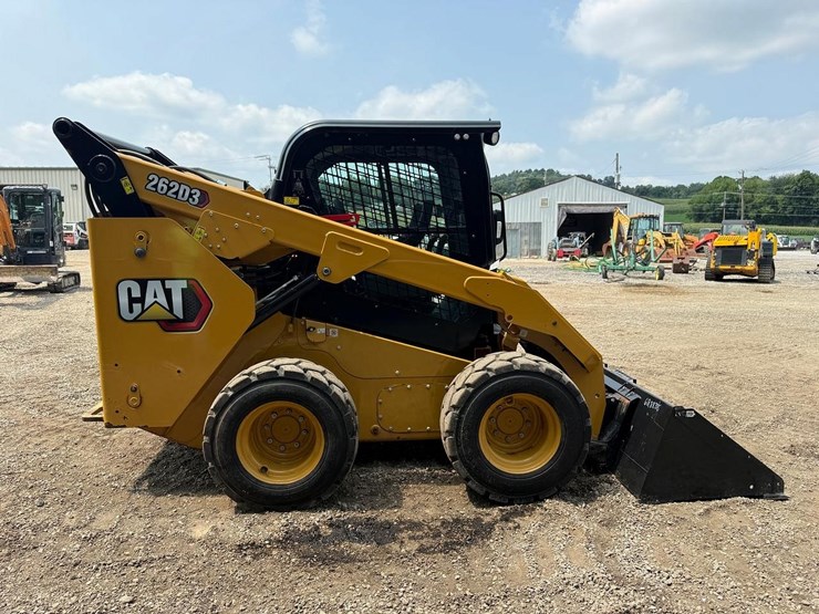 caterpillar-262d3-image-5