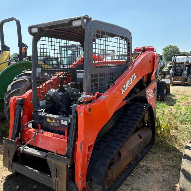 KUBOTA SVL75-2