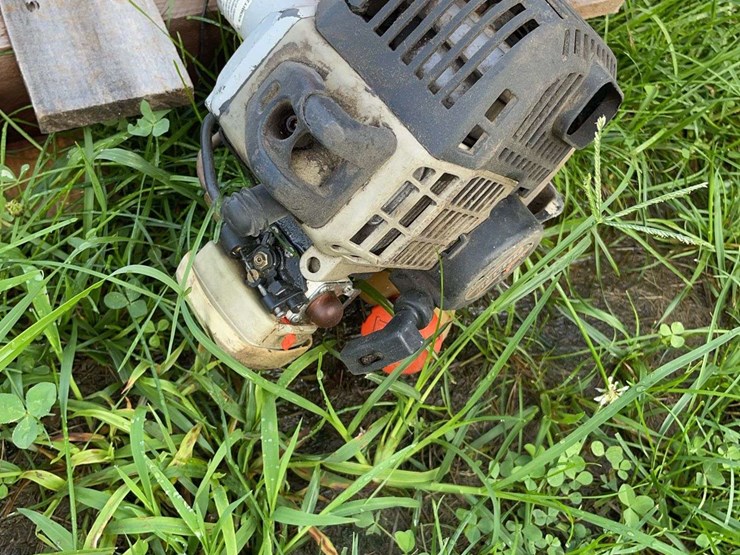 echo-and-stihl-weedeater,-husqvarna-&-echo-chainsaw-image-5