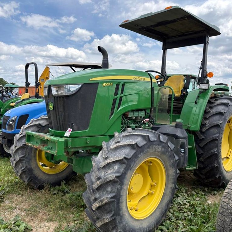 2020 JOHN DEERE 6105E