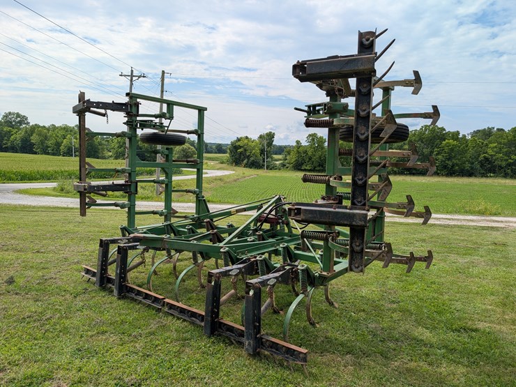 john-deere-1010-image-4