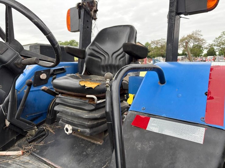 new-holland-tl90-image-10