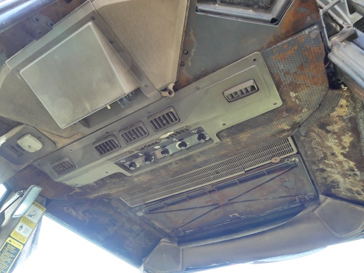 john-deere-4455-image-17