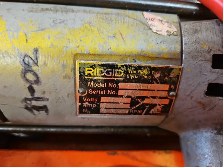 ridgid-700-t2-pipe-threader-image-5