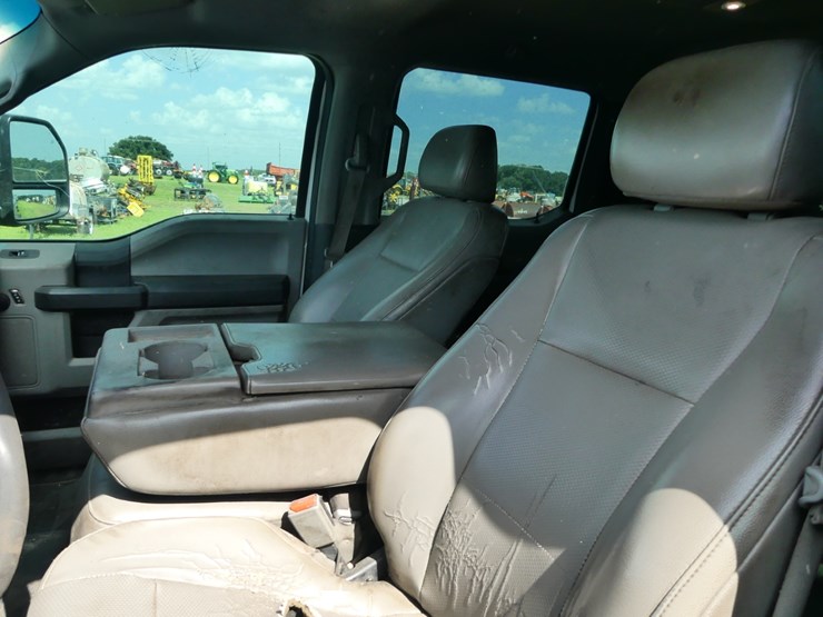 2017-ford-f350-xl-image-12