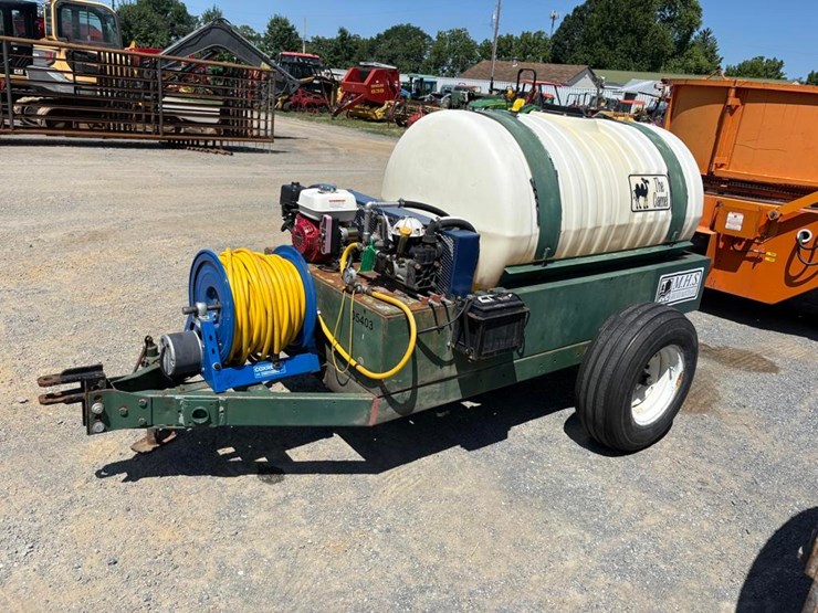 300-gallon-water-tank-w/trailer-image-2