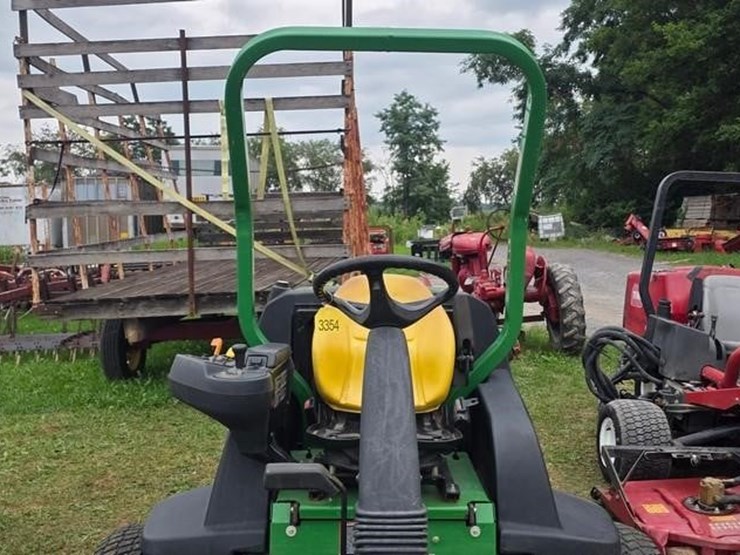 john-deere-7400-image-25