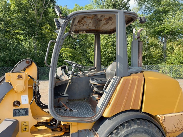 2006-volvo-l20b-image-19