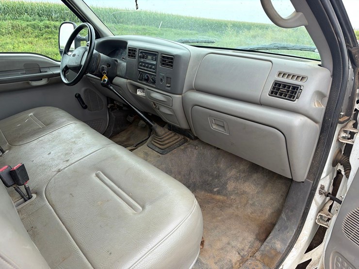 1999-ford-f250-xl-image-26