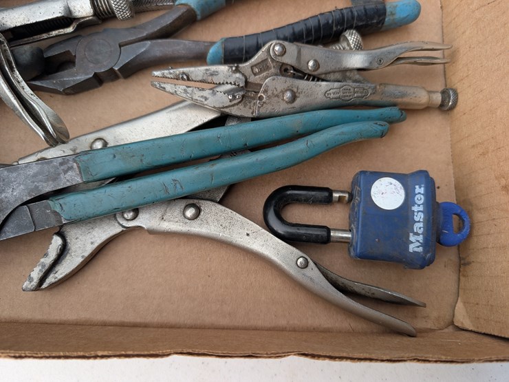 misc.-tools,-vice-grips,-channel-locks-&-pliers.-#202-image-4