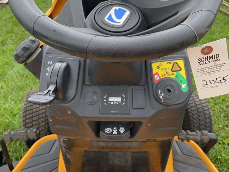 cub-cadet-lt46-lawn-mower-(untested)-image-5