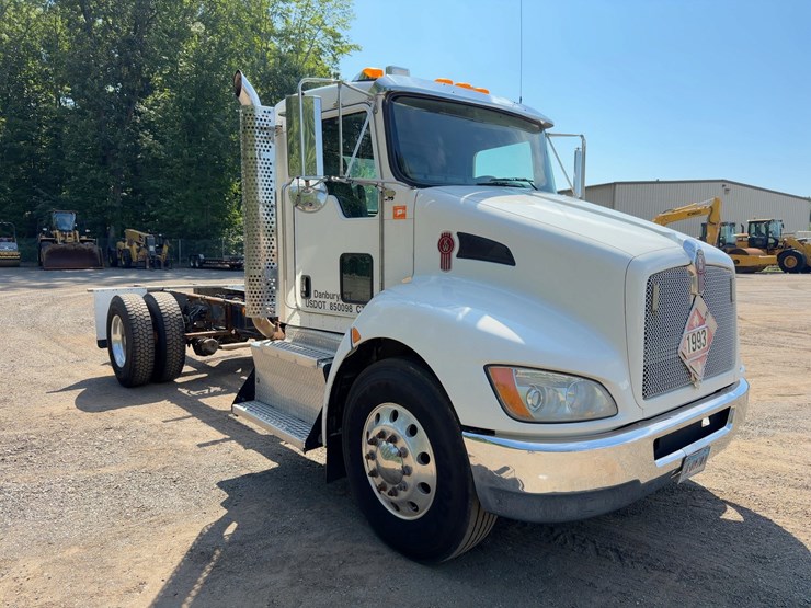 2013-kenworth-t370-image-7