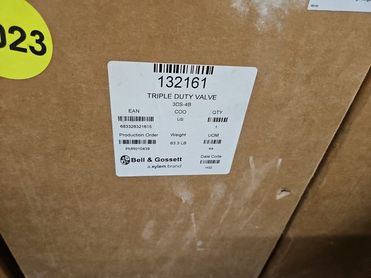 quantity-of-assorted-plumbing-supplies-image-14