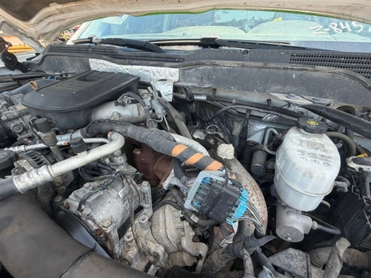 2017-chevrolet-2500-image-63