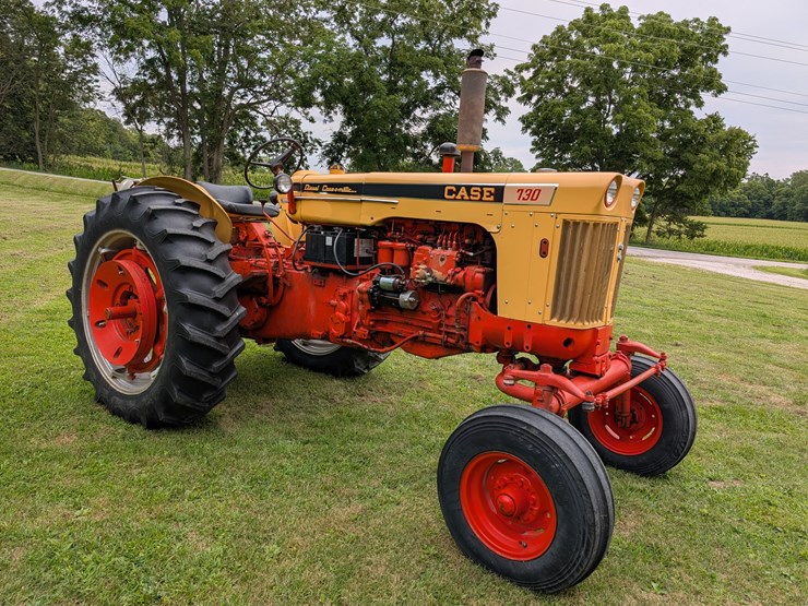 case-730-tractor-image-6