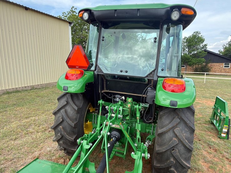 2022-john-deere-5055e-image-17