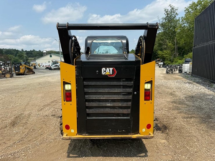 caterpillar-262d3-image-3