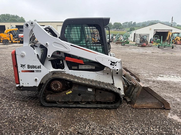 2014-bobcat-t590-image-5