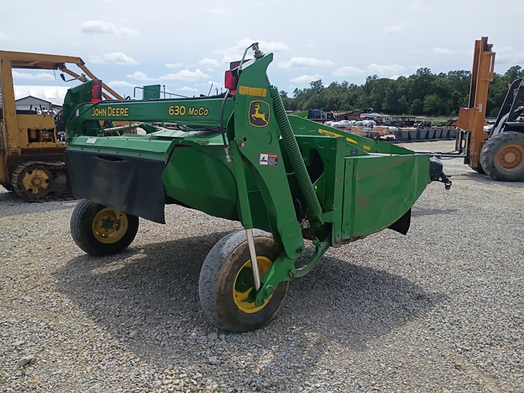 john-deere-630-image-5